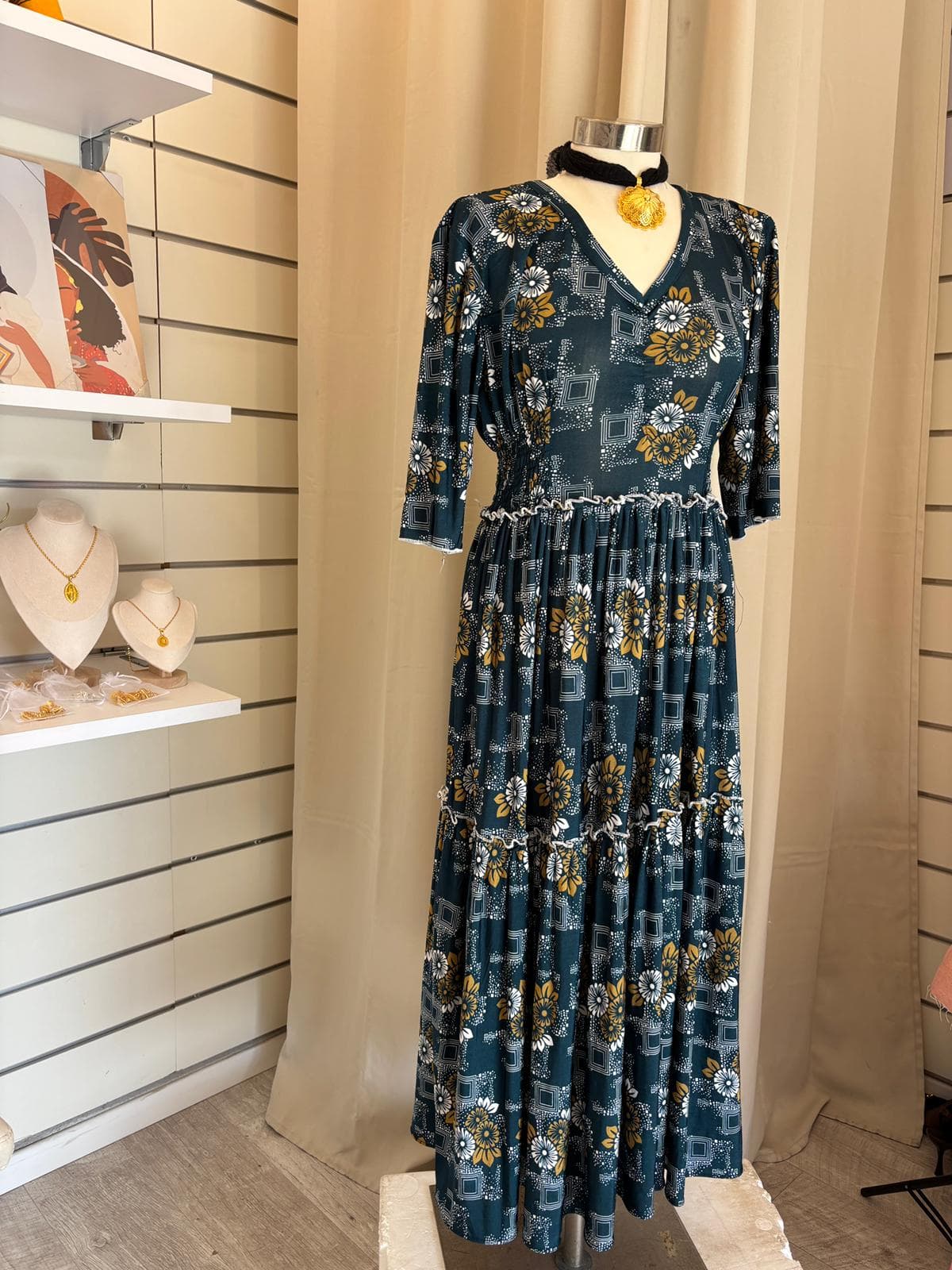 שמלת שיפון אלגנטית - דגם 3